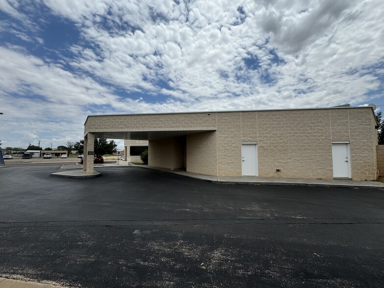 301 N Muskingum, Odessa, TX for rent - Building Photo - Image 3 of 17