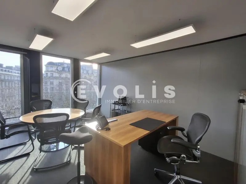 Location Bureaux 15 m² - Photo 1