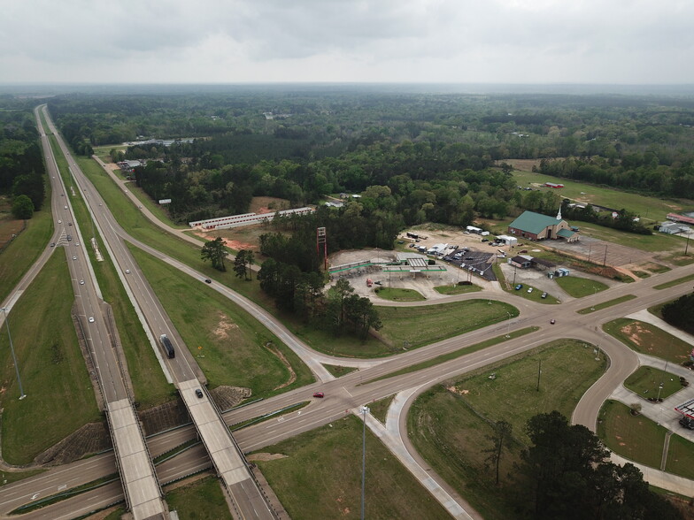 900 Avenue G, Kentwood, LA for sale - Building Photo - Image 1 of 9