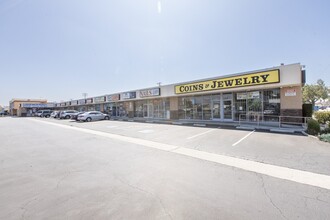 2034-2060 W Lincoln Ave, Anaheim, CA for rent Building Photo- Image 1 of 5