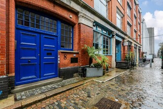 8 Holyrood St, London for sale Building Photo- Image 1 of 1