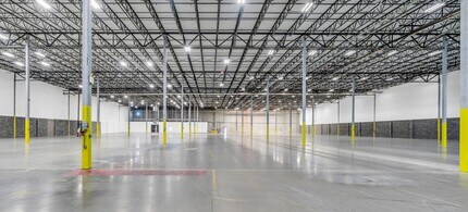 350 Starke Rd, Carlstadt, NJ to rent Interior Photo- Image 2 of 7