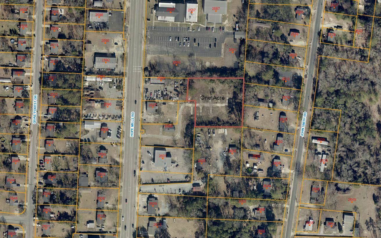 2597-2599 Hope Mills Rd, Fayetteville, NC to rent Building Photo- Image 1 of 4