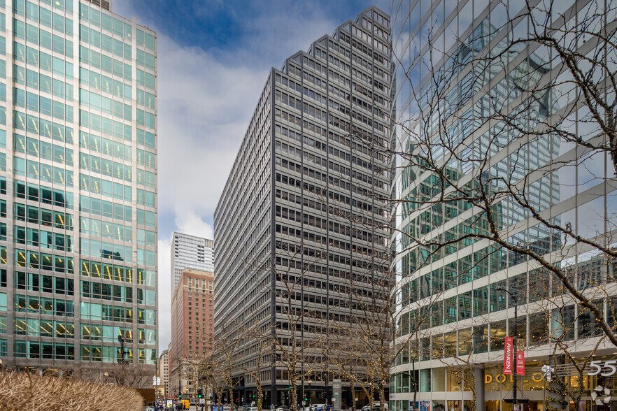 33 W Monroe St, Chicago, IL for rent - Building Photo - Image 1 of 7