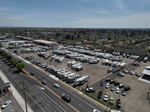 222 & 248 E. Kettleman Lane Lane, Lodi, CA for sale Primary Photo- Image 1 of 5