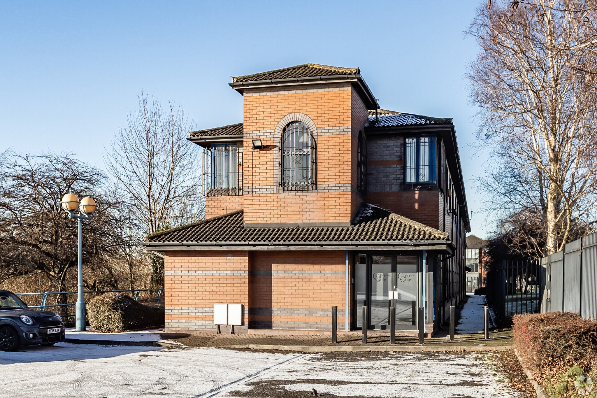 209-215 Broadway, Salford for sale Primary Photo- Image 1 of 1