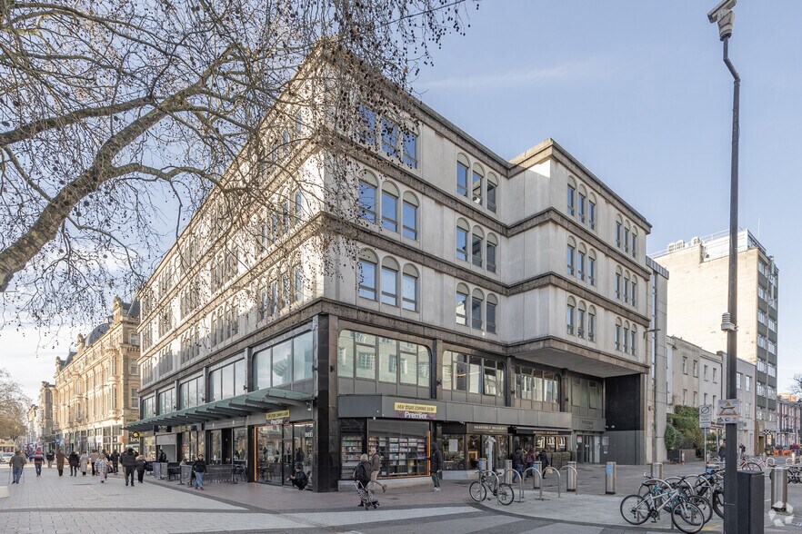 109-119 Queen St, Cardiff to rent - Building Photo - Image 3 of 3