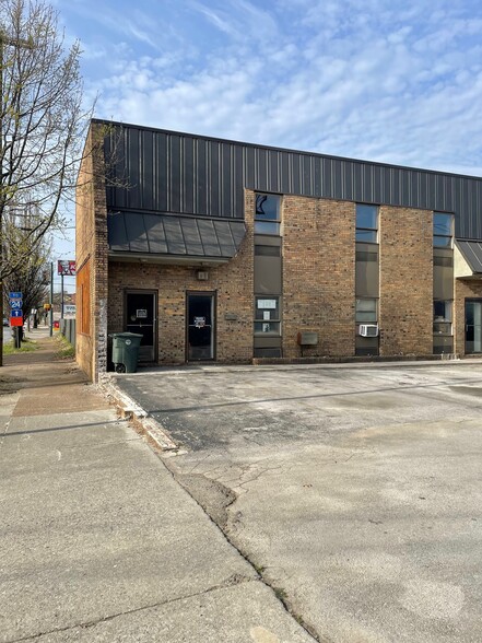 2441 S Broad St, Chattanooga, TN for rent - Building Photo - Image 1 of 4