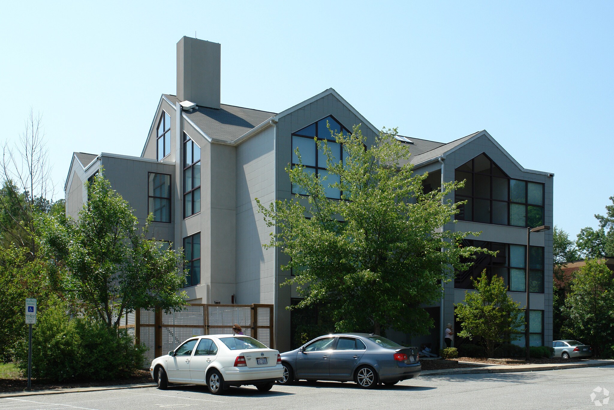 930 Martin Luther King Jr Blvd, Chapel Hill, NC for sale Building Photo- Image 1 of 1