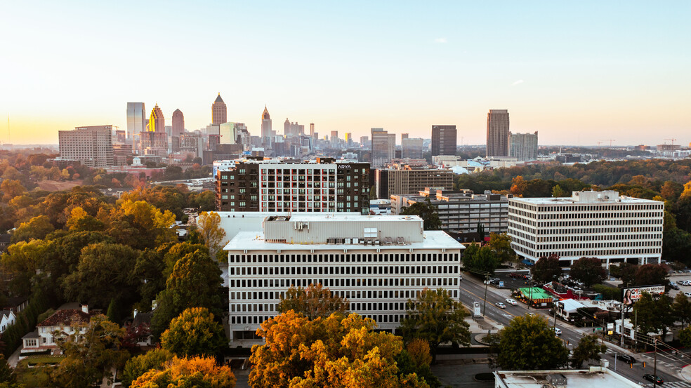 1819 Peachtree Rd NE, Atlanta, GA for rent - Building Photo - Image 3 of 13