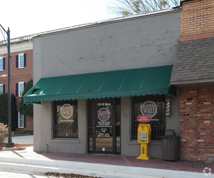 119 N Main St, Jonesboro, GA for rent - Building Photo - Image 2 of 6