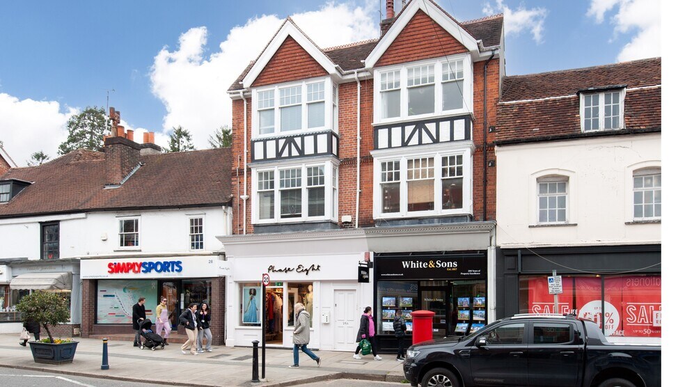 26 High St, Reigate for sale - Primary Photo - Image 1 of 1