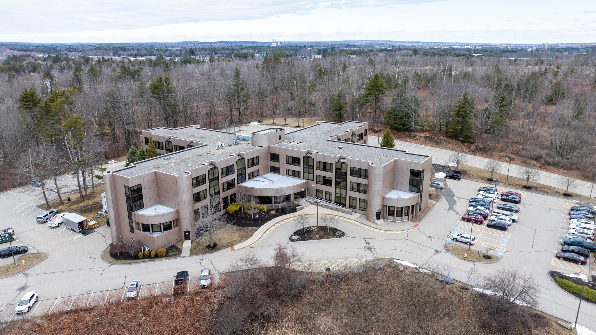 175 Running Hill Rd, South Portland, ME to rent Building Photo- Image 1 of 9
