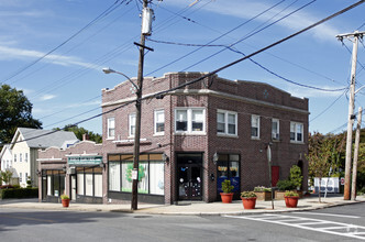 705-711 N Barry Ave, Mamaroneck, NY for sale Primary Photo- Image 1 of 1