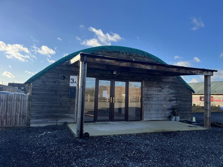 Stanbridge Rd, Haddenham to rent - Building Photo - Image 1 of 5