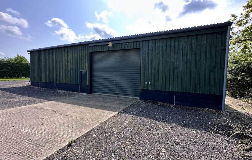 Otmoor Ln, Oxford for sale Primary Photo- Image 1 of 1