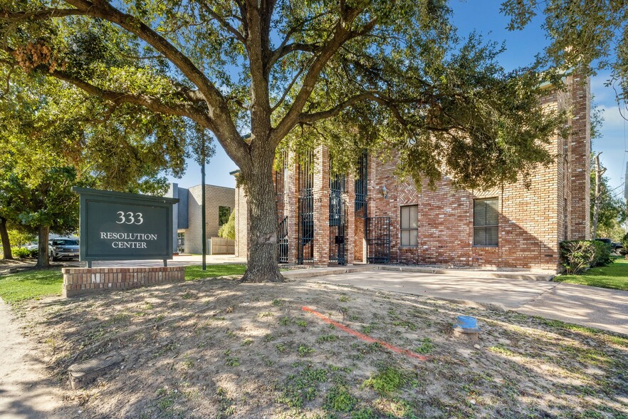 333 Tc Jester Blvd, Houston, TX for sale - Building Photo - Image 1 of 24