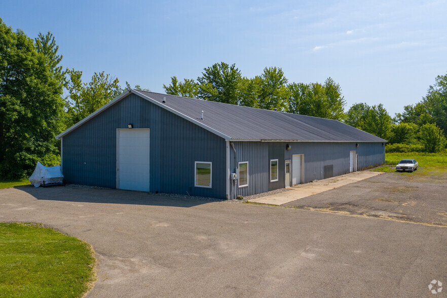 4651-4655 Division St, Wayland, MI for sale - Primary Photo - Image 1 of 1