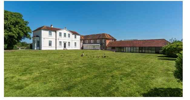 Drayton Ln, Chichester for sale - Building Photo - Image 1 of 1