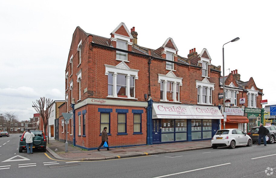 307-311 Garratt Ln, London for sale - Primary Photo - Image 1 of 1