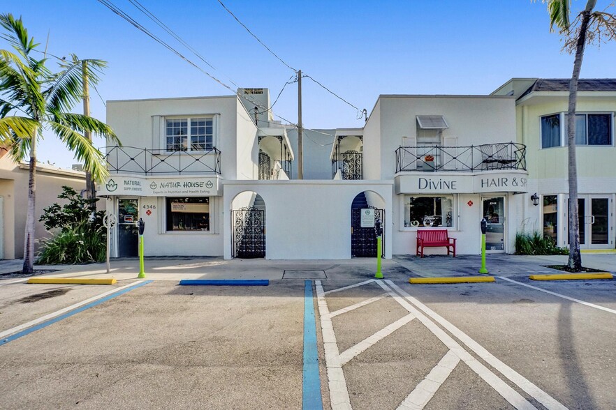 4344 E Tradewinds Ave, Lauderdale By The Sea, FL for sale - Primary Photo - Image 1 of 1