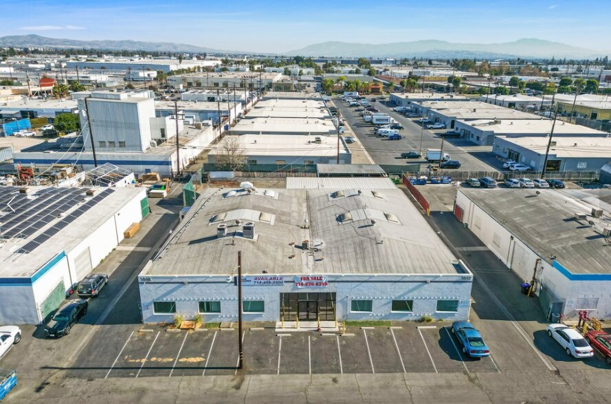 1812-1818 N Orangethorpe Park, Anaheim, CA for sale - Building Photo - Image 2 of 9