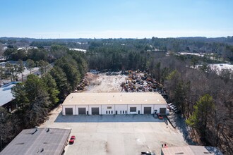 425 Sharon Industrial Way, Suwanee, GA for rent Building Photo- Image 1 of 5