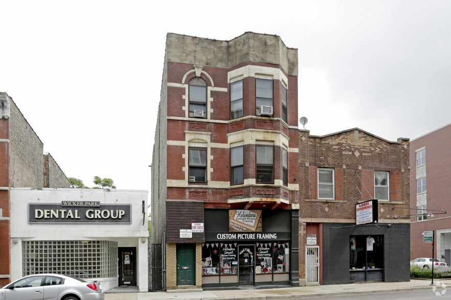 Wicker Park Duo - Commercial/ Residentia portfolio of 2 properties for sale on LoopNet.co.uk - Building Photo - Image 1 of 8