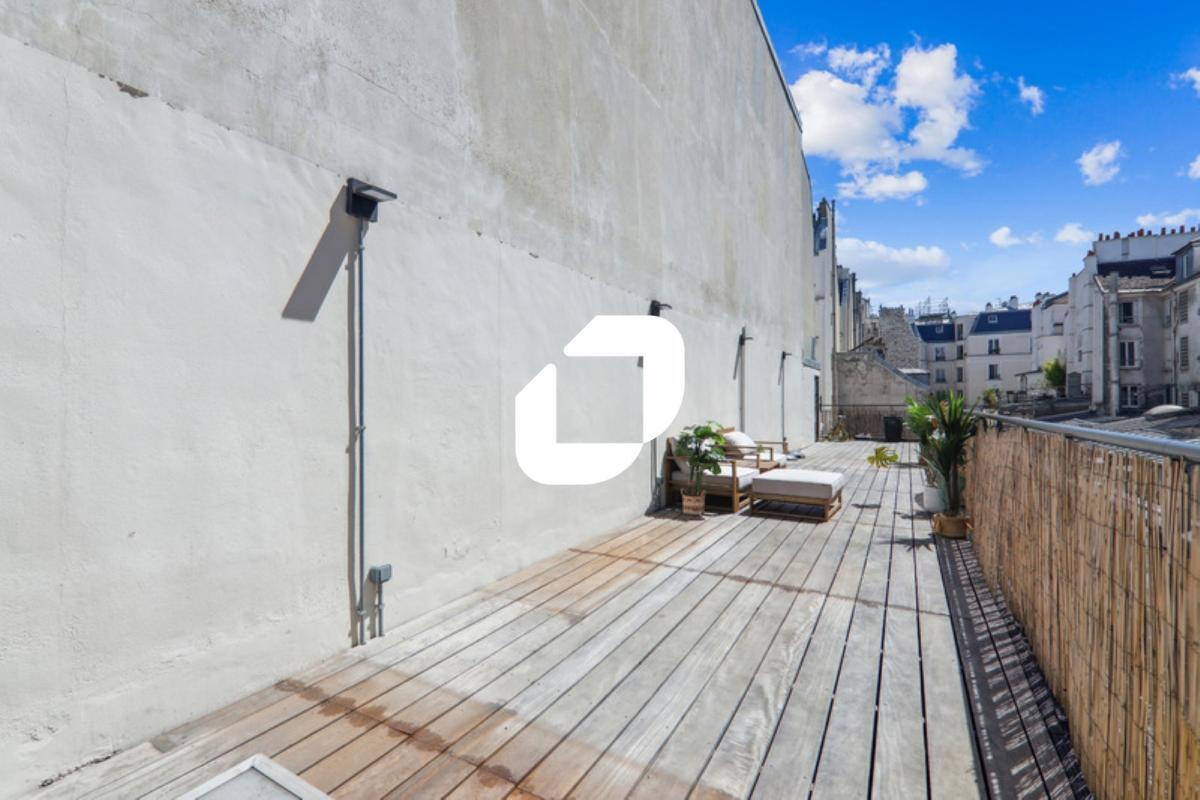 Office in Paris for sale Building Photo- Image 1 of 23