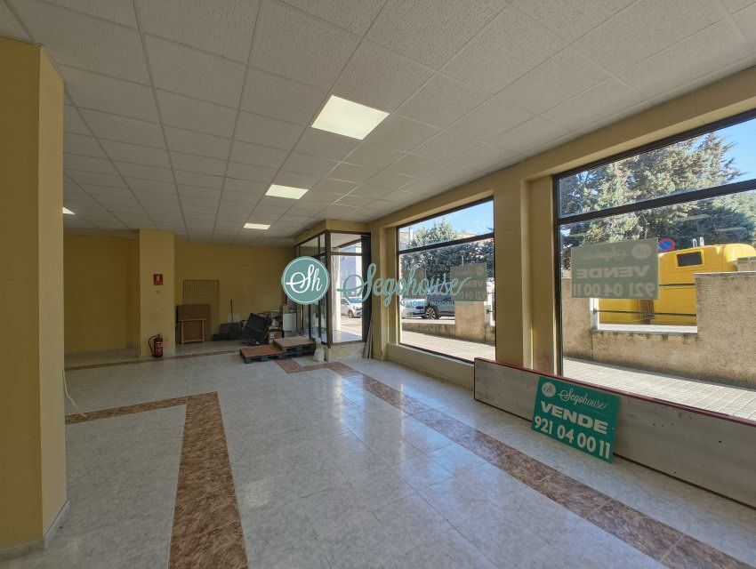 Retail in La Lastrilla, Segovia to rent Interior Photo- Image 1 of 19