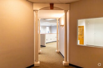 2444 Morris Ave, Union Township, NJ to rent Interior Photo- Image 1 of 8