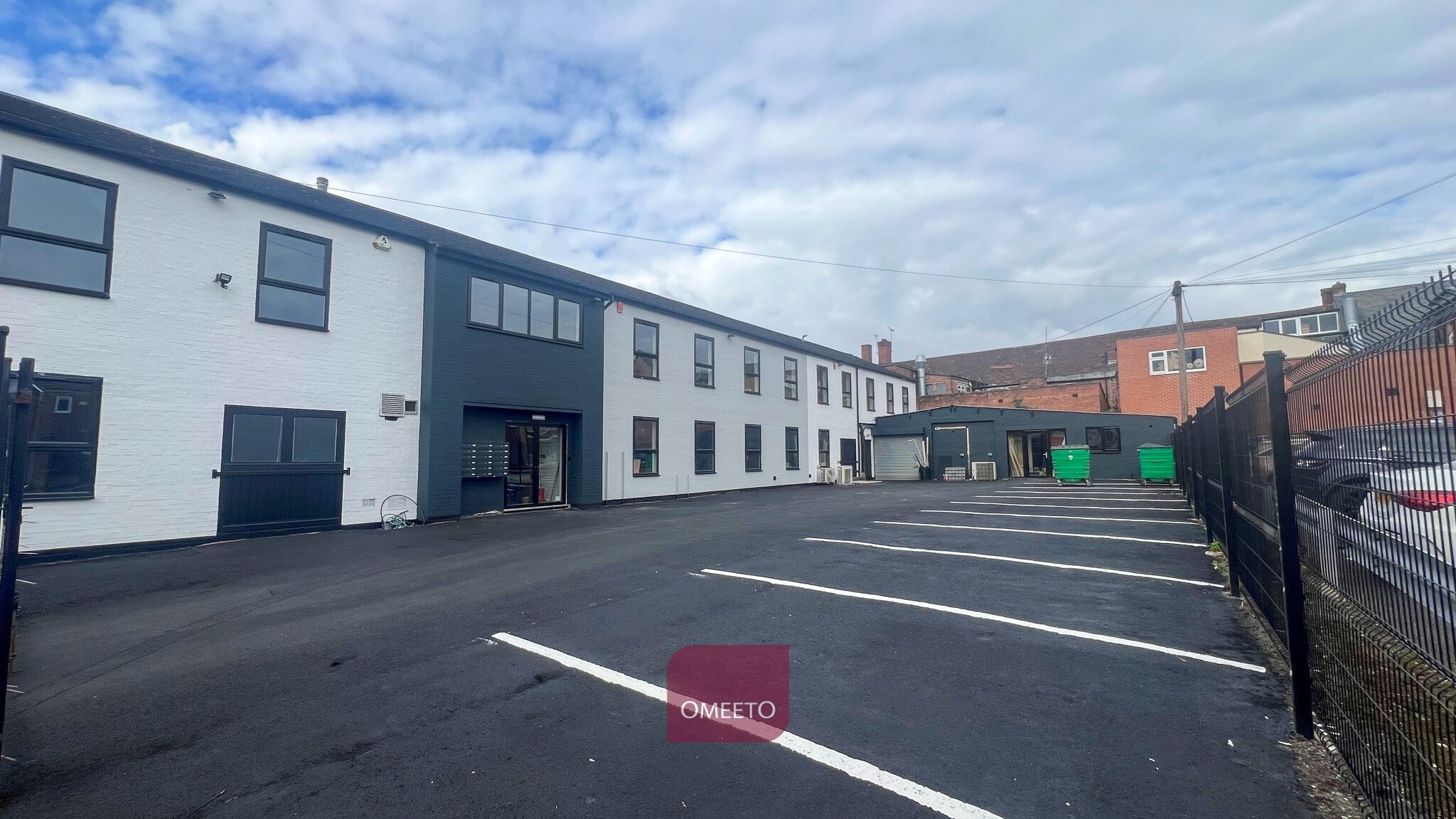 8 Portland St, Beeston to rent Building Photo- Image 1 of 2