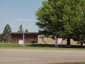 2800 1st Ave E, Newton, IA for sale Primary Photo- Image 1 of 1