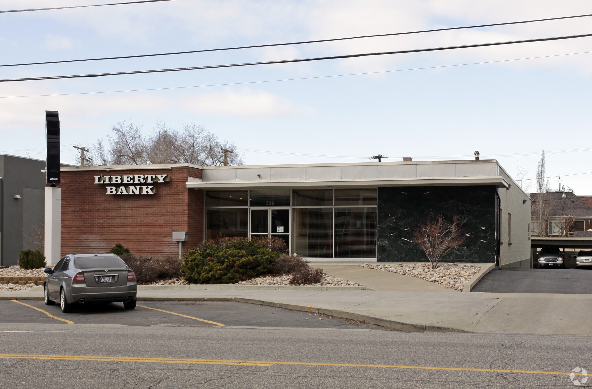 326 S 500 E, Salt Lake City, UT to rent Primary Photo- Image 1 of 4