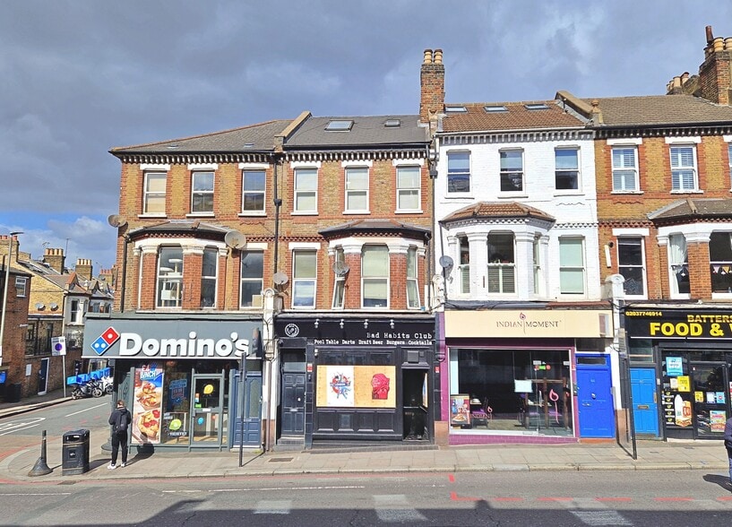 46 Battersea Rise, London to rent - Primary Photo - Image 1 of 7