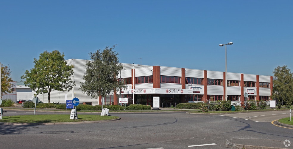 Bicester Rd, Aylesbury for sale - Primary Photo - Image 1 of 1