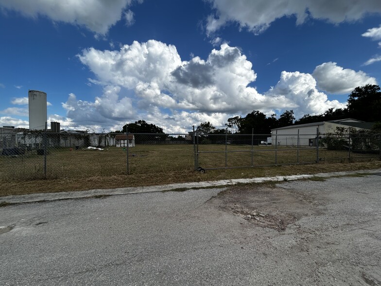 6702 Industrial ave, Port Richey, FL for sale - Building Photo - Image 2 of 5