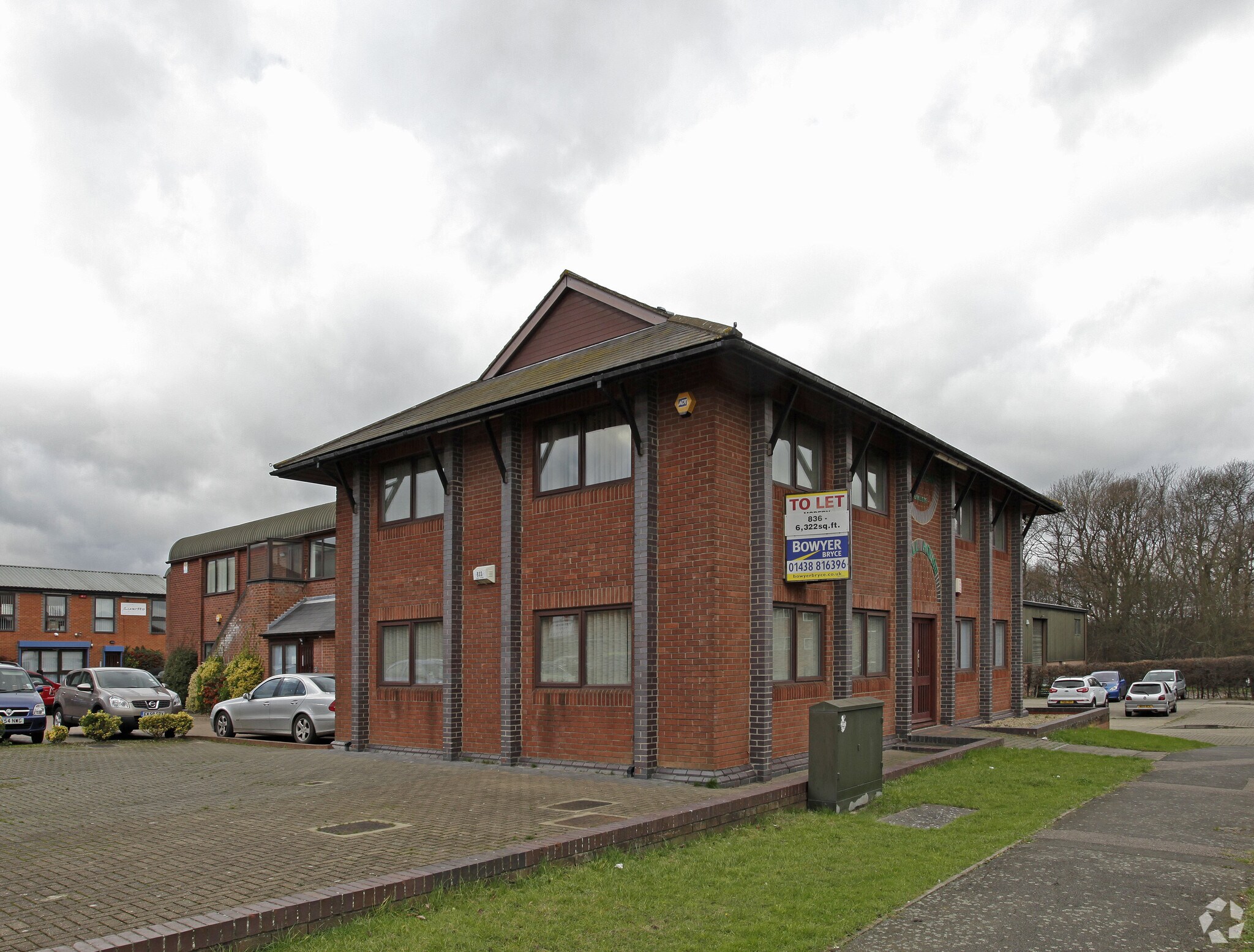 24-26 Boulton Rd, Stevenage for sale Primary Photo- Image 1 of 1