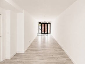 Office in Azuqueca de Henares, Guadalajara to rent Interior Photo- Image 1 of 6