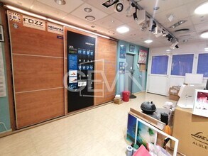 Office / Retail in Santa Perpètua de Mogoda, Barcelona to rent Interior Photo- Image 1 of 13