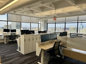 1818 Market St, Philadelphia, PA to rent Interior Photo- Image 2 of 5