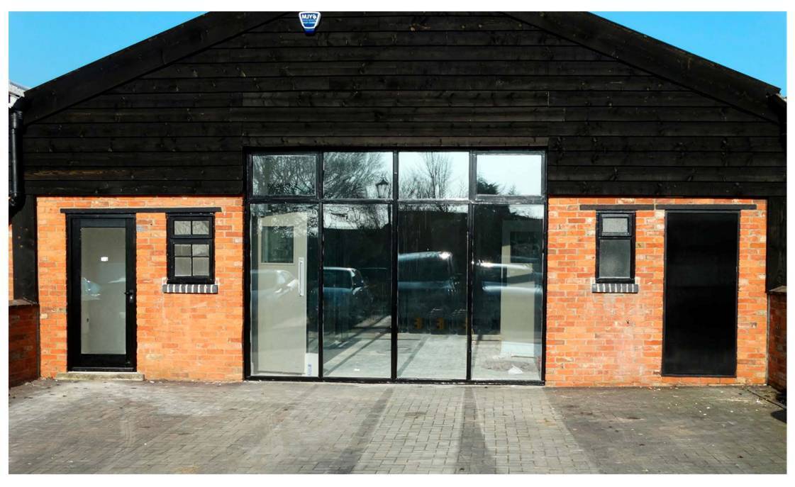 Alderton Rd, Towcester to rent Building Photo- Image 1 of 12