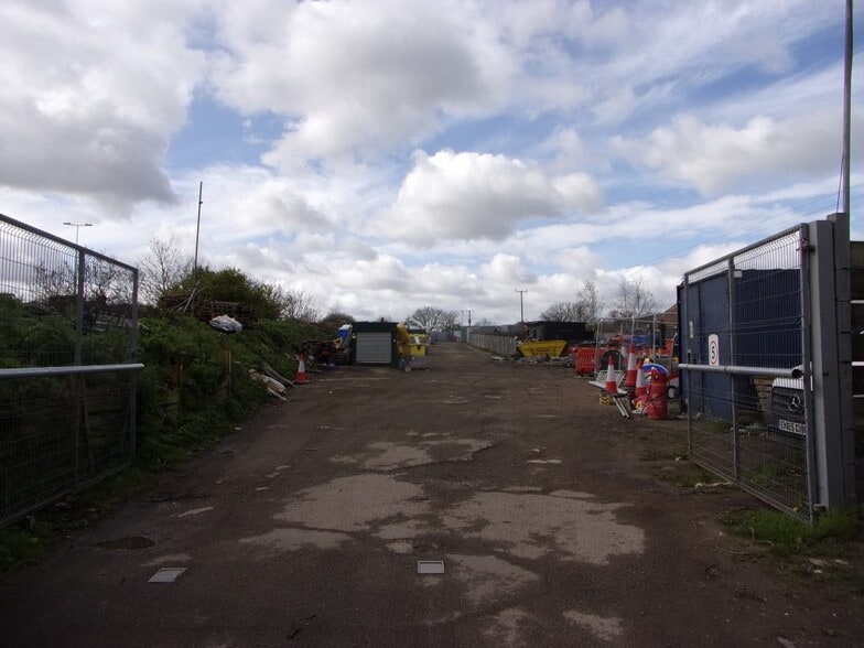 Vange Park Rd, Basildon to rent - Other - Image 2 of 8