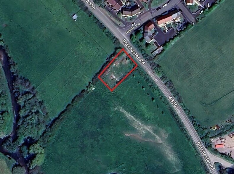 Dorchester Road, Maiden Newton to rent - Primary Photo - Image 1 of 4