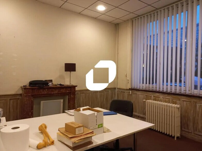 Office in Roubaix to rent - Building Photo - Image 3 of 5