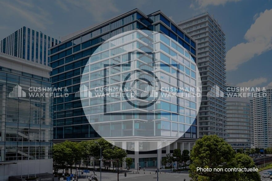 Office in Marseille to rent - Building Photo - Image 2 of 15