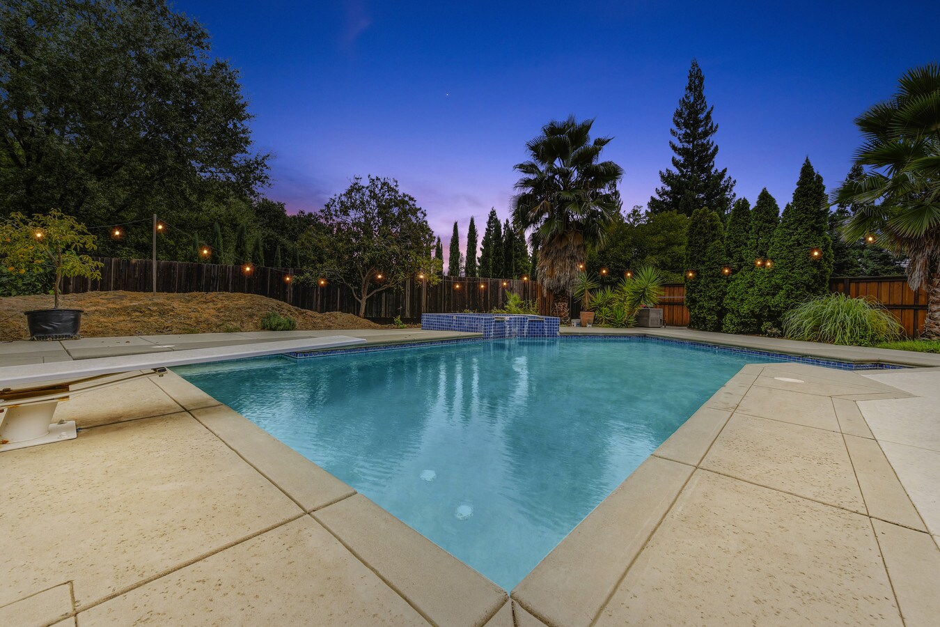 8371 Bunchberry Ct, Citrus Heights 95610 UK