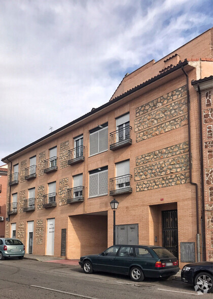 Calle Sandro Pertini, 6, Illescas, Toledo for rent - Building Photo - Image 2 of 2