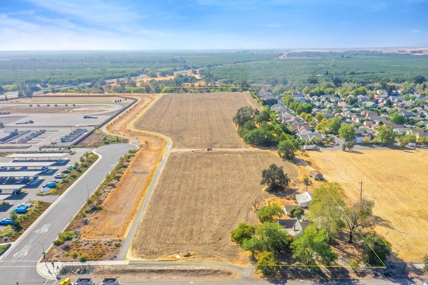 800 East Grant Ave & Hwy 128, Winters, CA for sale - Building Photo - Image 1 of 39