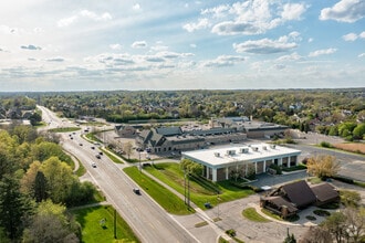 33200 W 14 Mile Rd, West Bloomfield, MI - AERIAL  map view - Image1